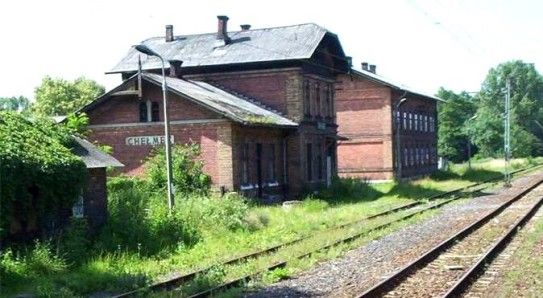 Chełmek - Dworzec PKP (stary) - historia kolei w gminie.